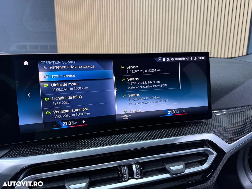 BMW Seria 3 330e xDrive Aut. - 11