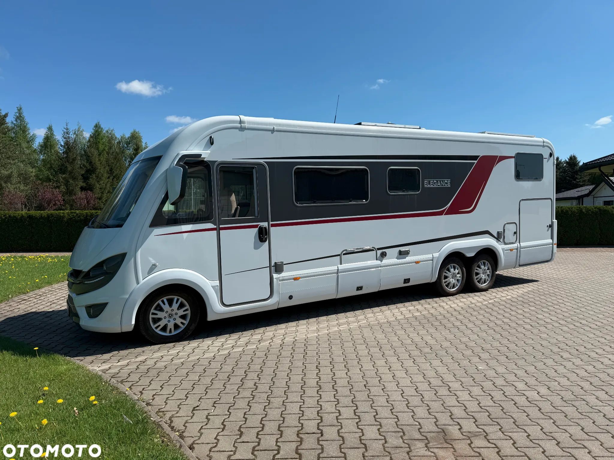 Burstner i910G - 1