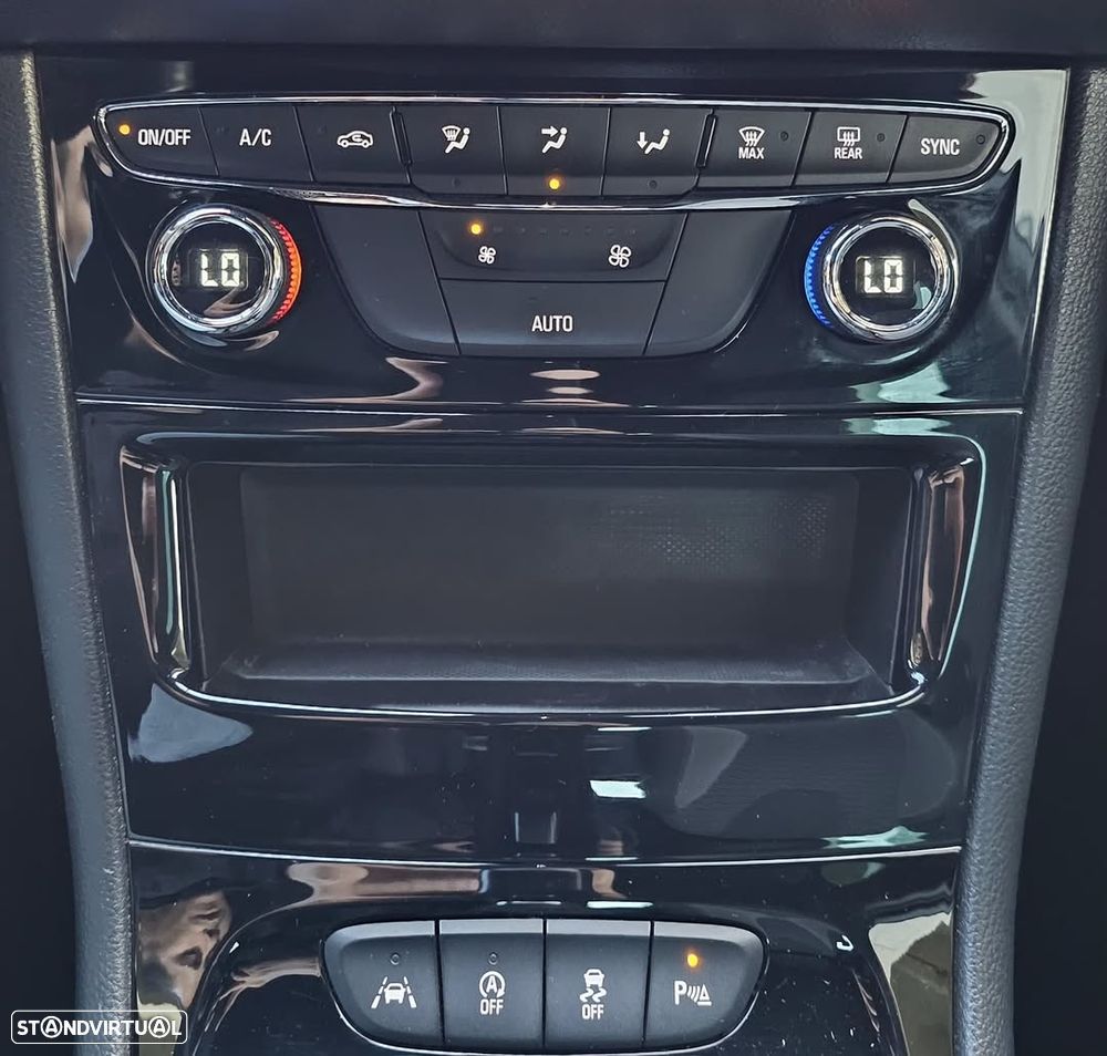 Opel Astra 1.5 D Business Edition S/S - 9