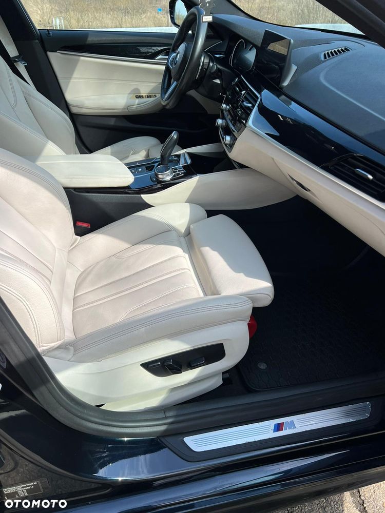 BMW Seria 5 520d xDrive Luxury Line - 10