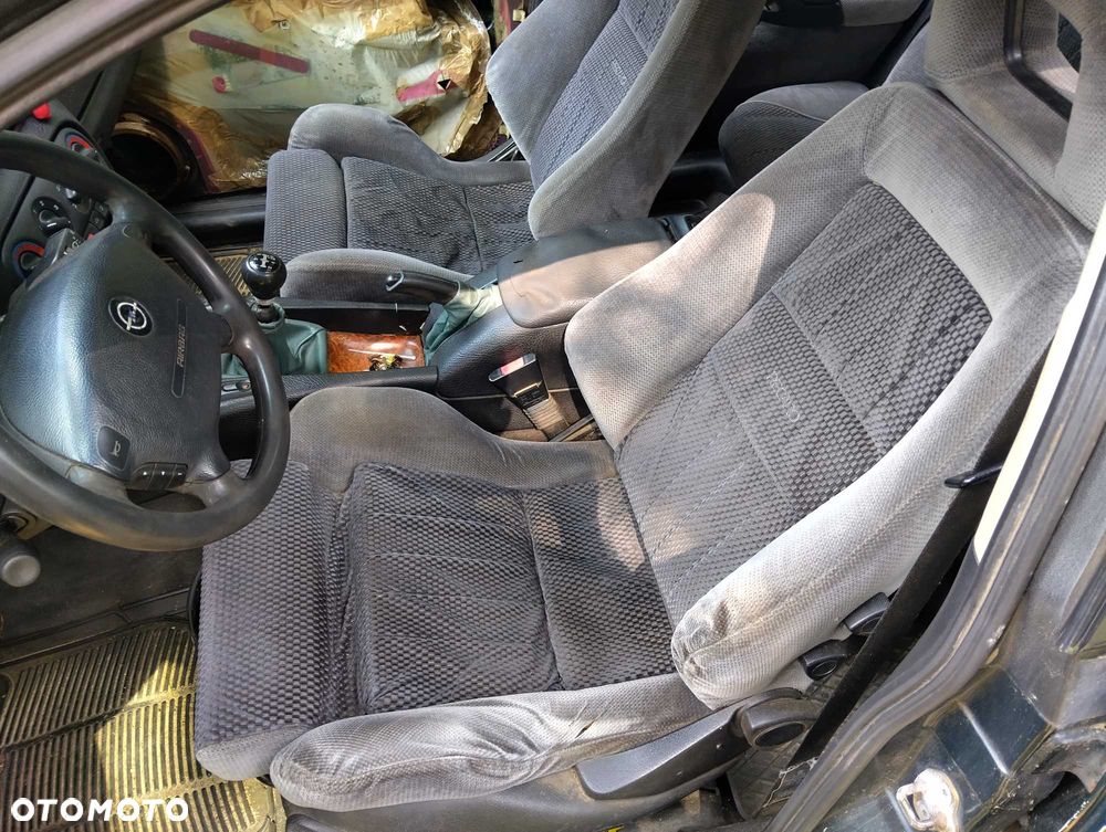Opel Omega - 4