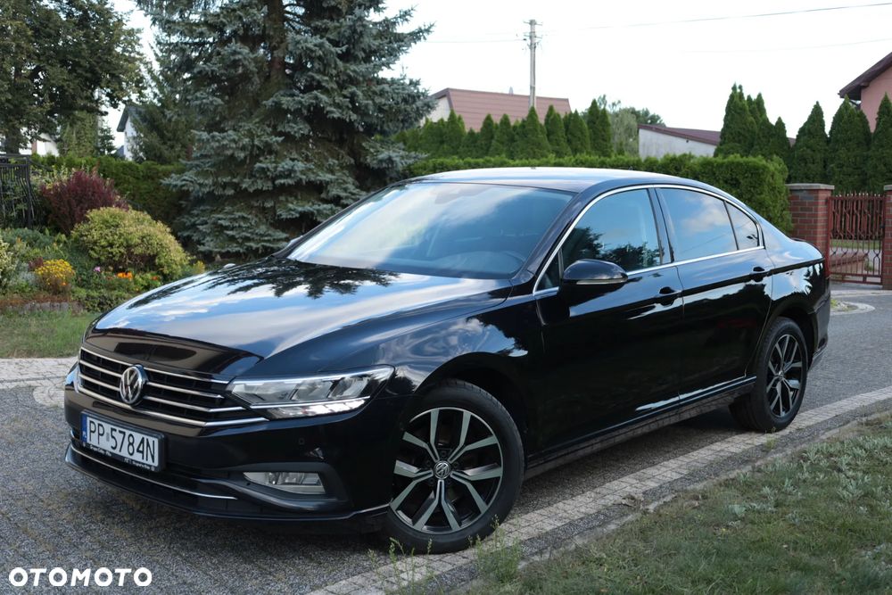 Volkswagen Passat 2.0 TDI EVO Elegance DSG - 1