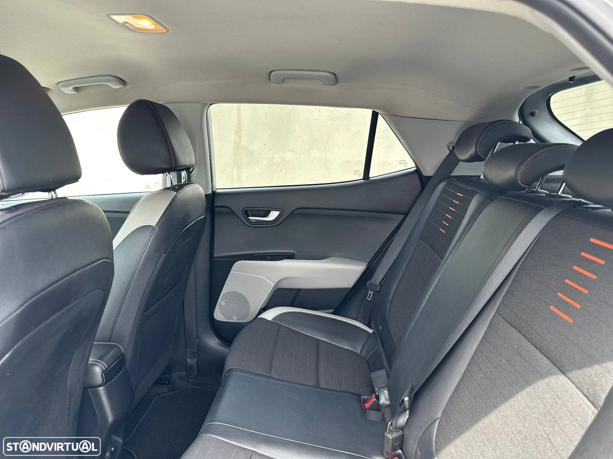 Kia Stonic 1.6 CRDi Edition 7 - 22