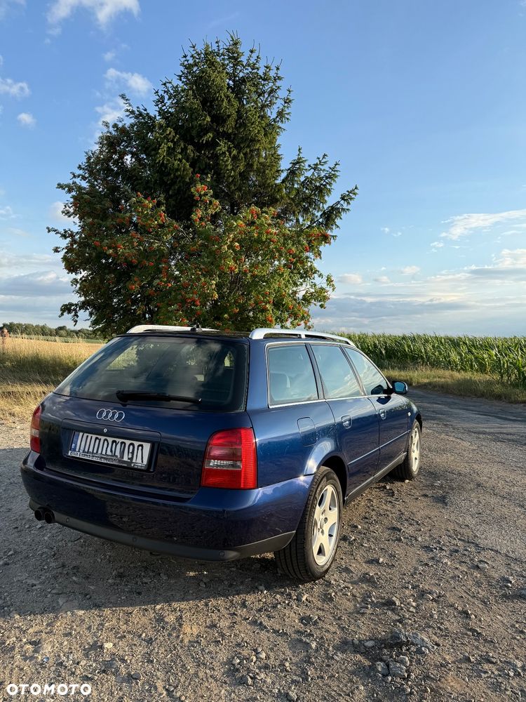 Audi A4 Avant - 7