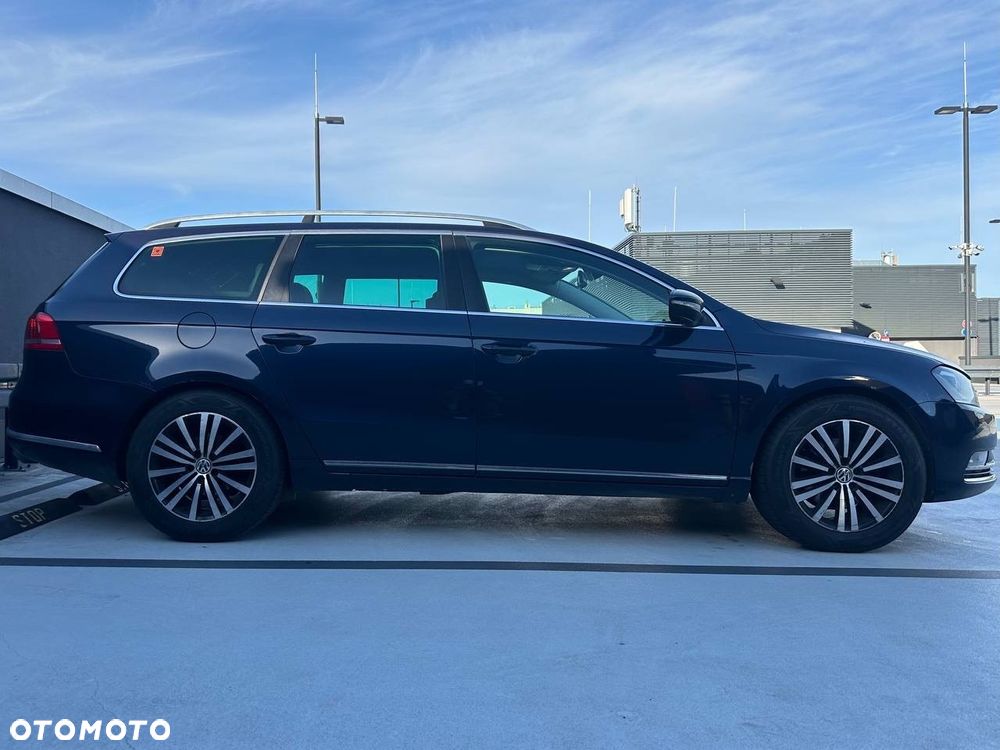 Volkswagen Passat 2.0 TDI 4Motion DSG BlueMotion Tech Comfortline - 6