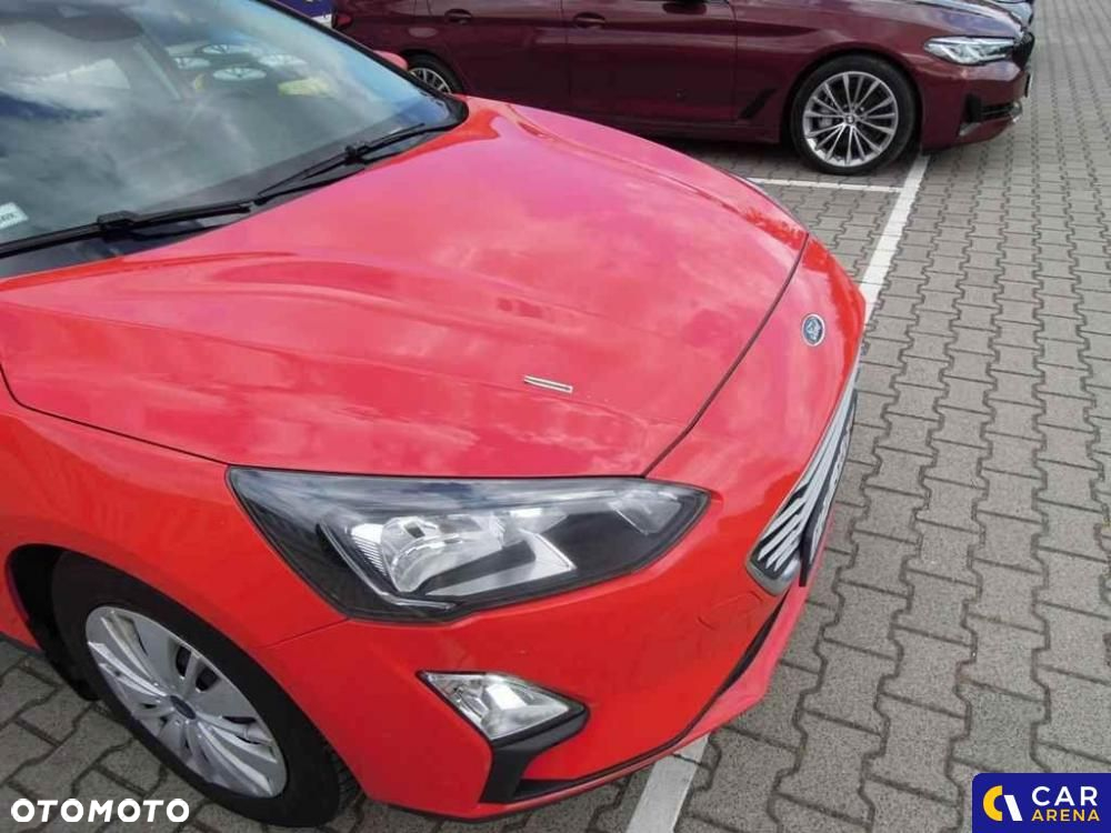 Ford Focus - 32
