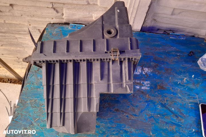 Carcasa filtru aer 7H0129601  - 1.9 TDI 7H0129601  - 1.9 TDI Volkswag - 4