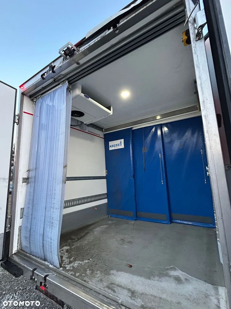 Mercedes-Benz Sprinter - 8