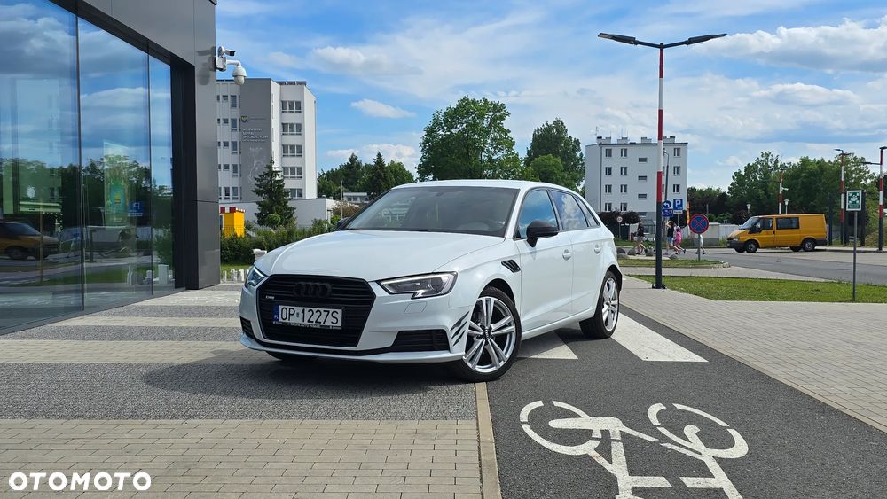 Audi A3 Sportback 35 TDI Sport S tronic - 4