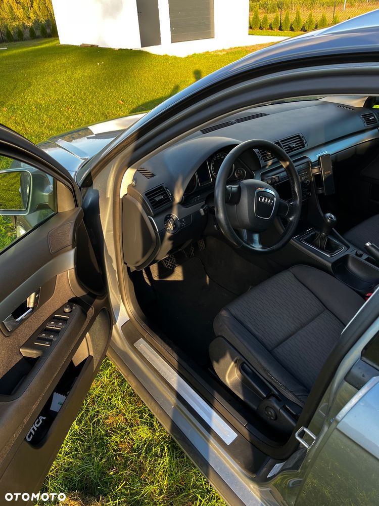 Audi A4 Avant 1.8T Quattro - 10