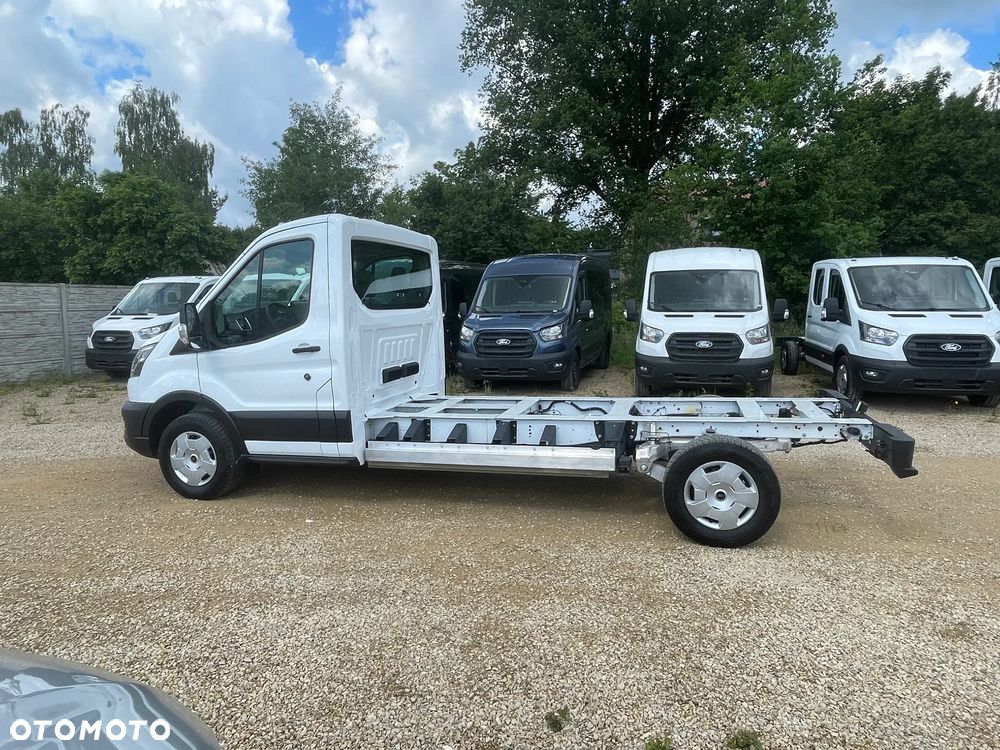 Ford E-Transit Podwozie 184km RWD - 14