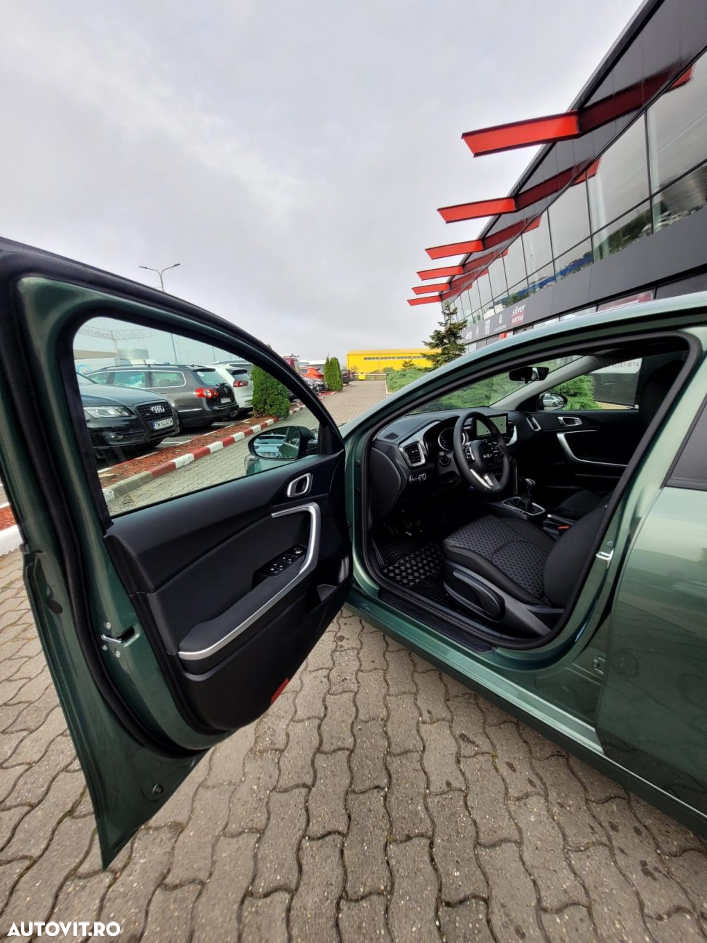 Kia Ceed - 24