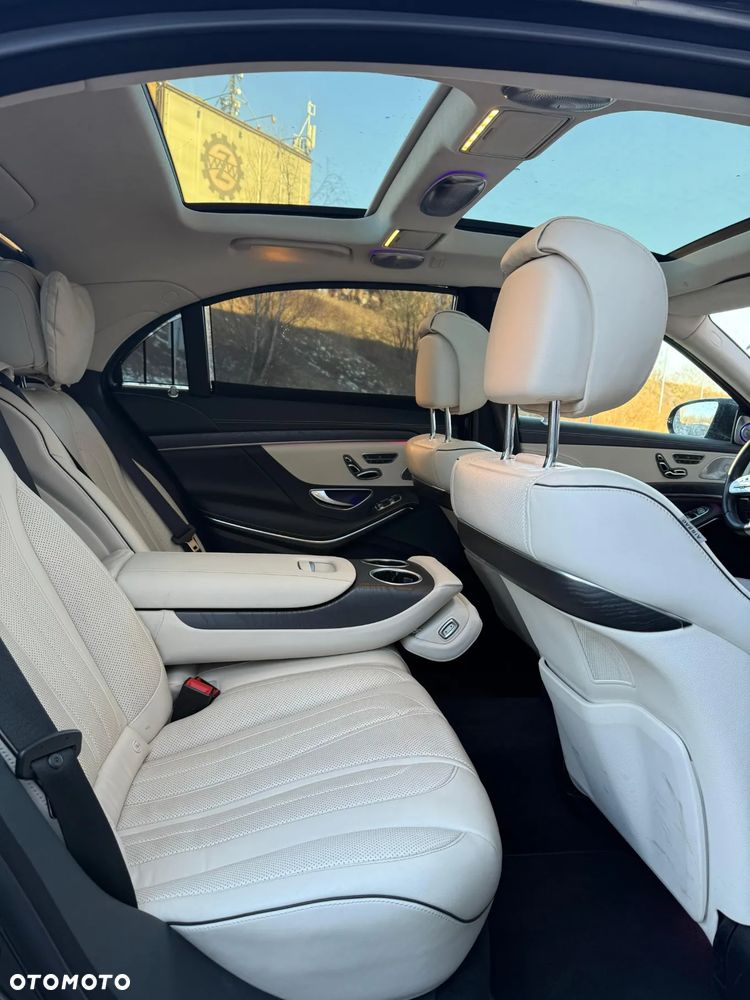 Mercedes-Benz Klasa S 560 4-Matic L 9G-TRONIC - 20