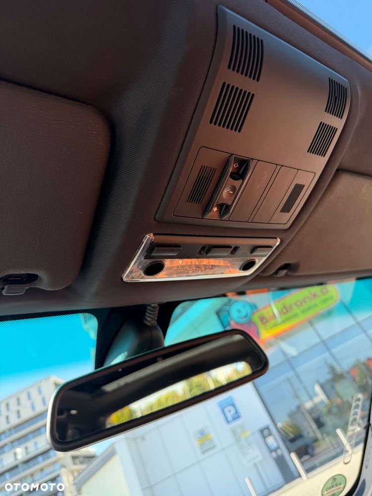 BMW X3 3.0sd - 29