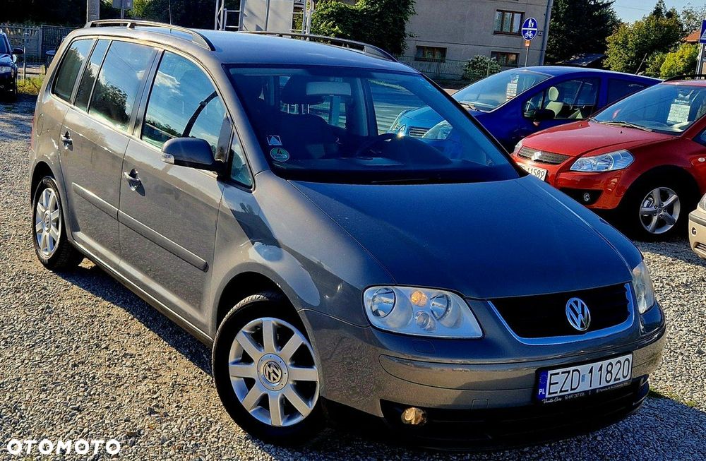 Volkswagen Touran 2.0 TDI Q-Line - 32