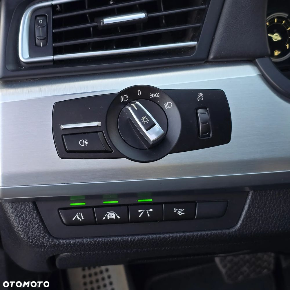 BMW Seria 7 740d xDrive - 18