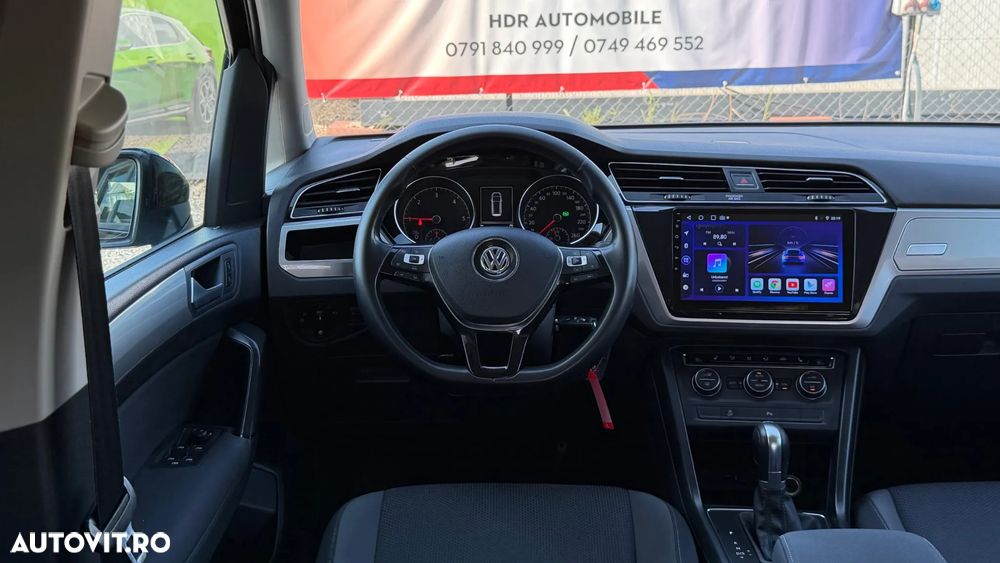 Volkswagen Touran - 6
