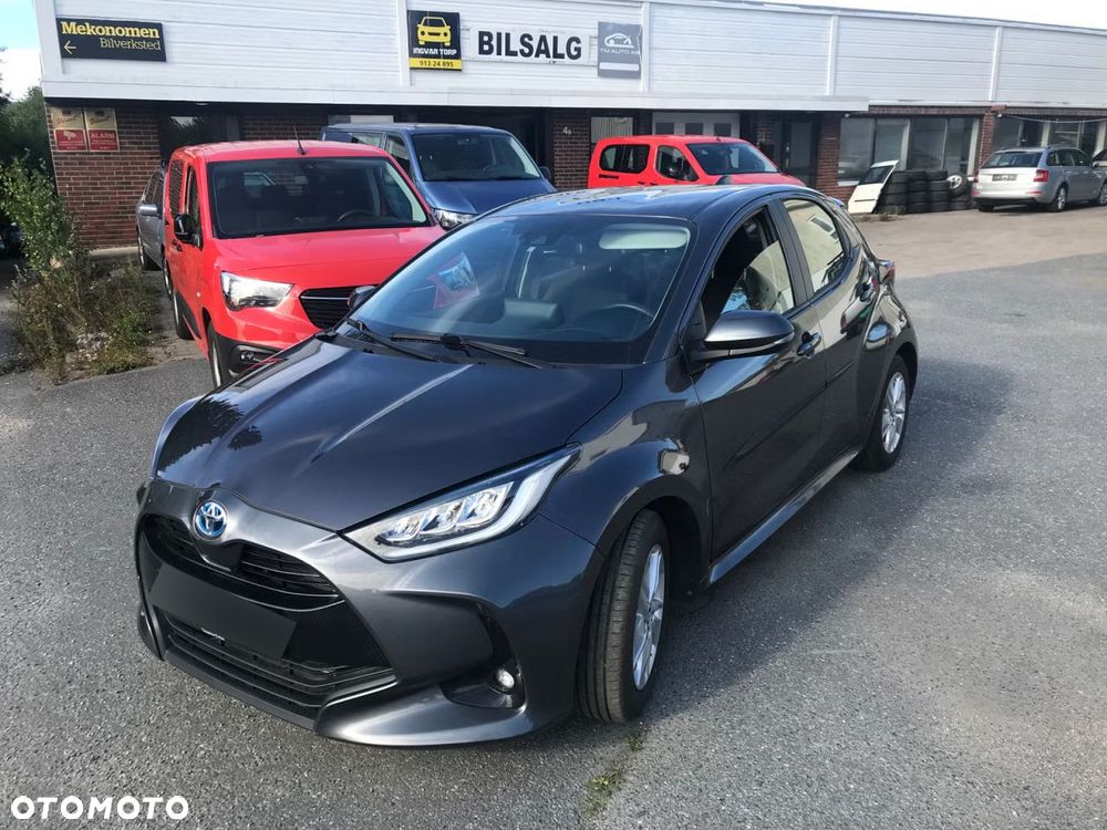 Toyota Yaris Hybrid 1.5 Active - 1