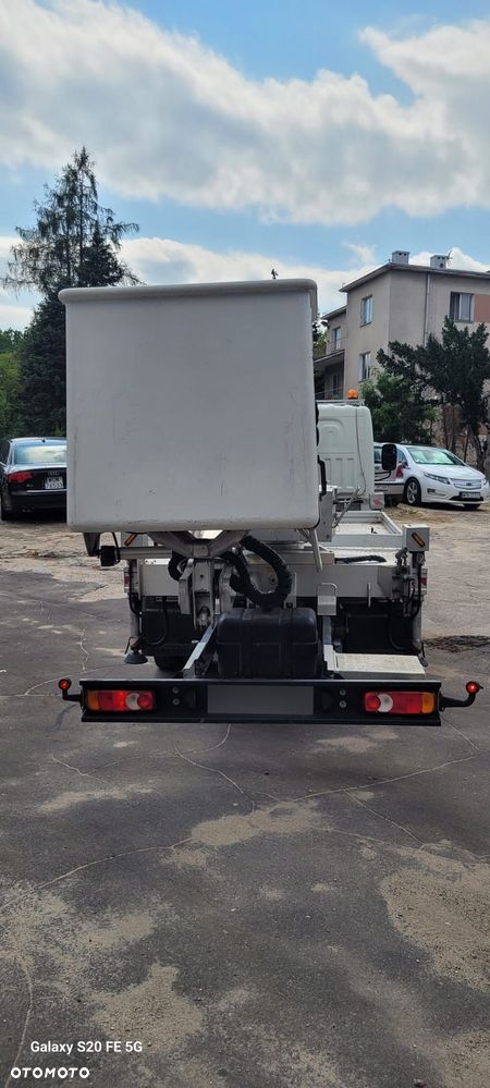 Nissan NV400 - 4