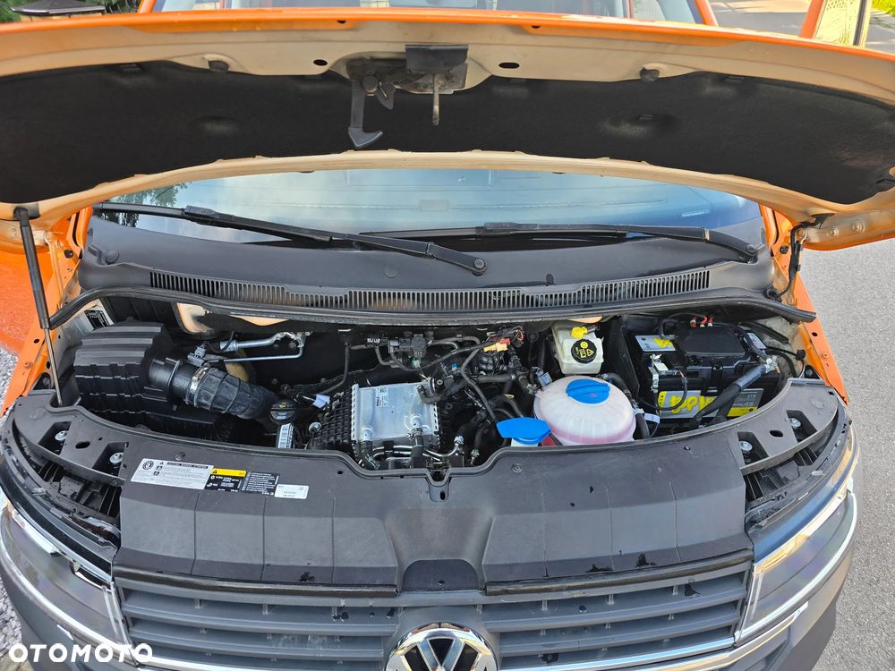Volkswagen T6.1 - 20