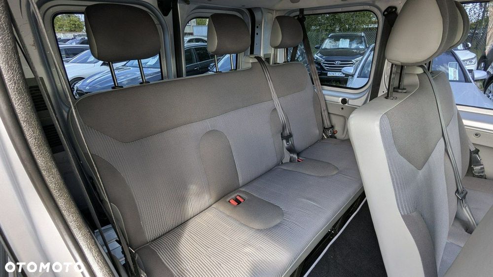 Opel Vivaro - 21