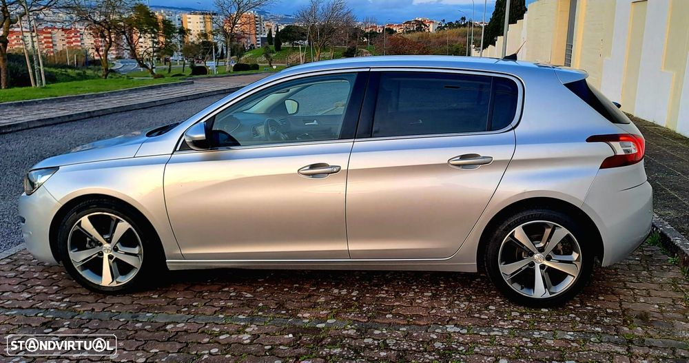 Peugeot 308 1.6 BlueHDi Active J17 - 2