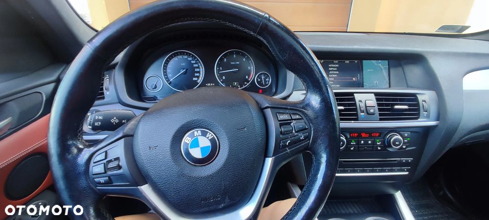 BMW X3 xDrive35d Sport-Aut Advantage - 2