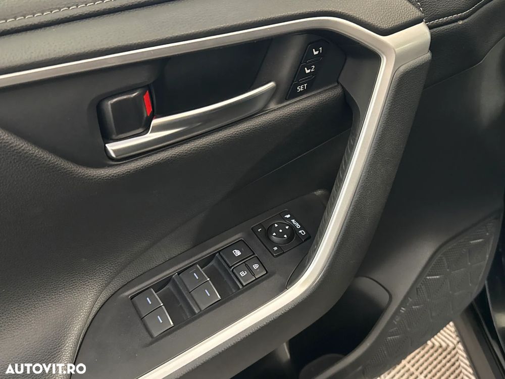 TOYOTA RAV4 2023 — imagine 14