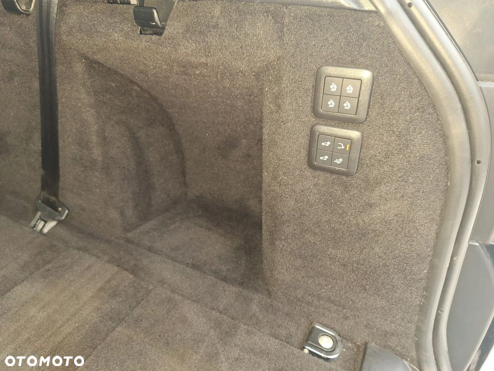Land Rover Range Rover Sport - 32
