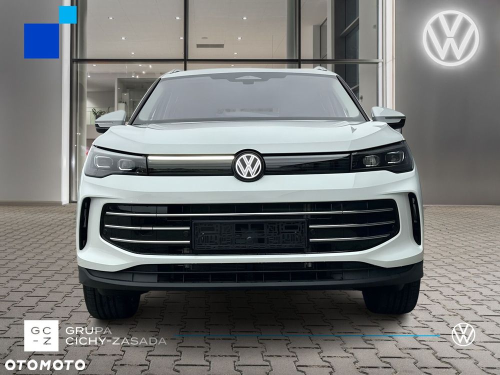 Volkswagen Tiguan - 8