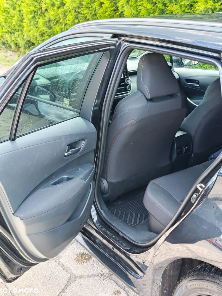 Toyota Corolla 2.0 Hybrid Comfort - 5