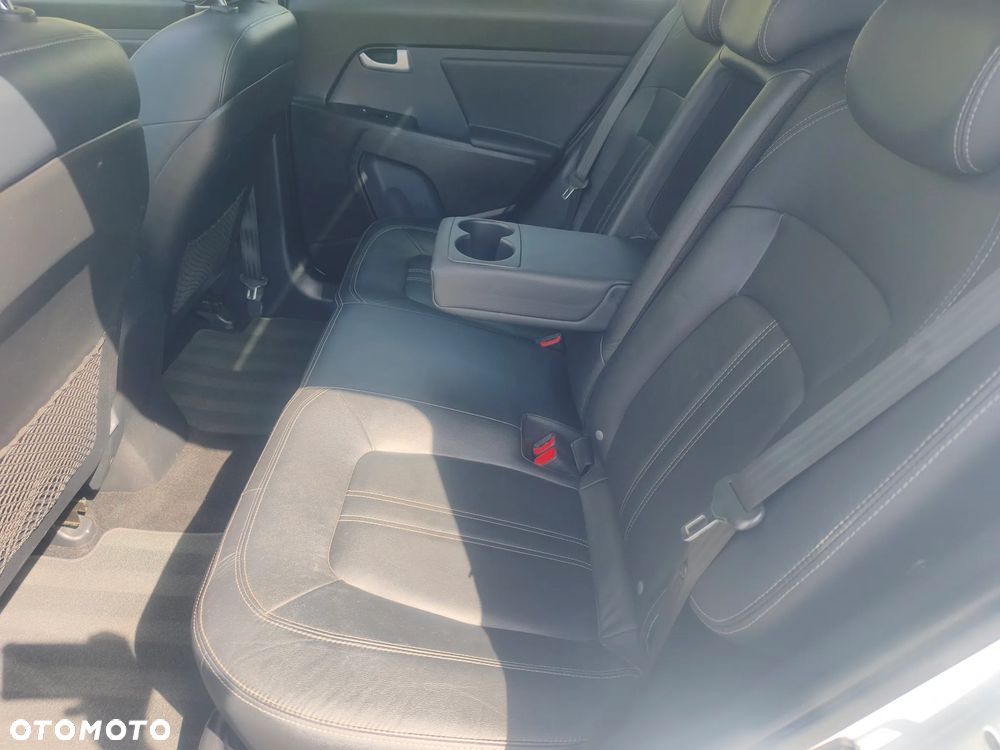 Kia Sportage - 14