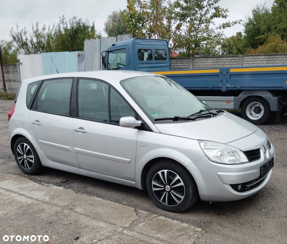 Renault Scenic 2.0 16V Privilege - 5