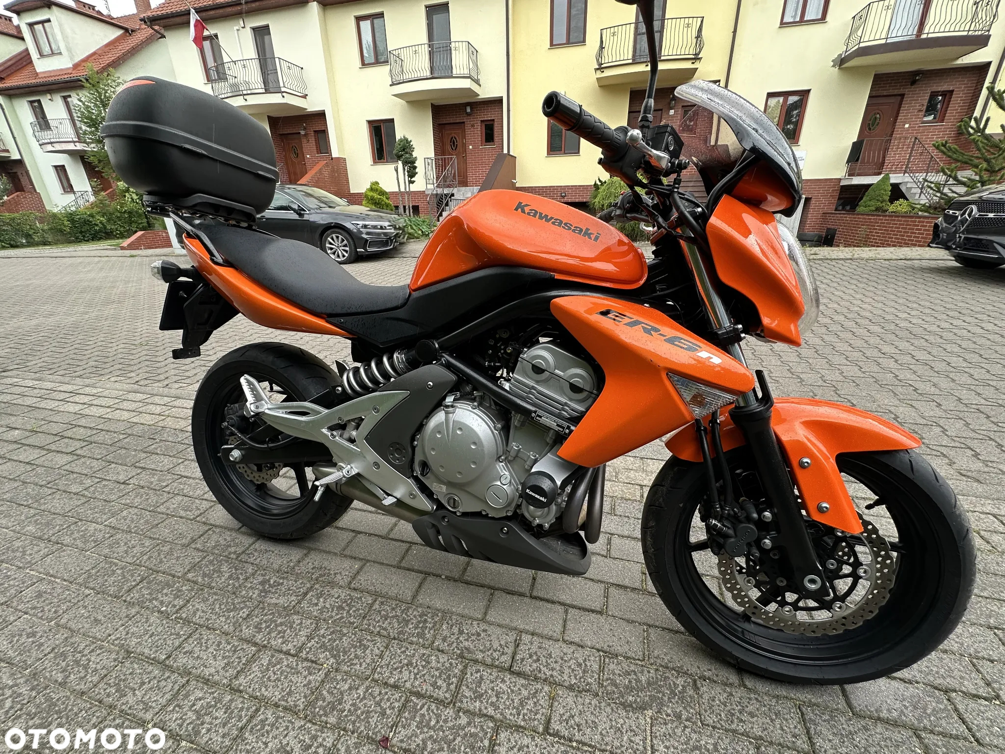 Kawasaki ER - 9