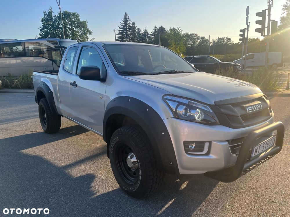 Isuzu D-Max - 1