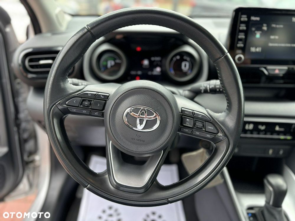 Toyota Yaris - 17