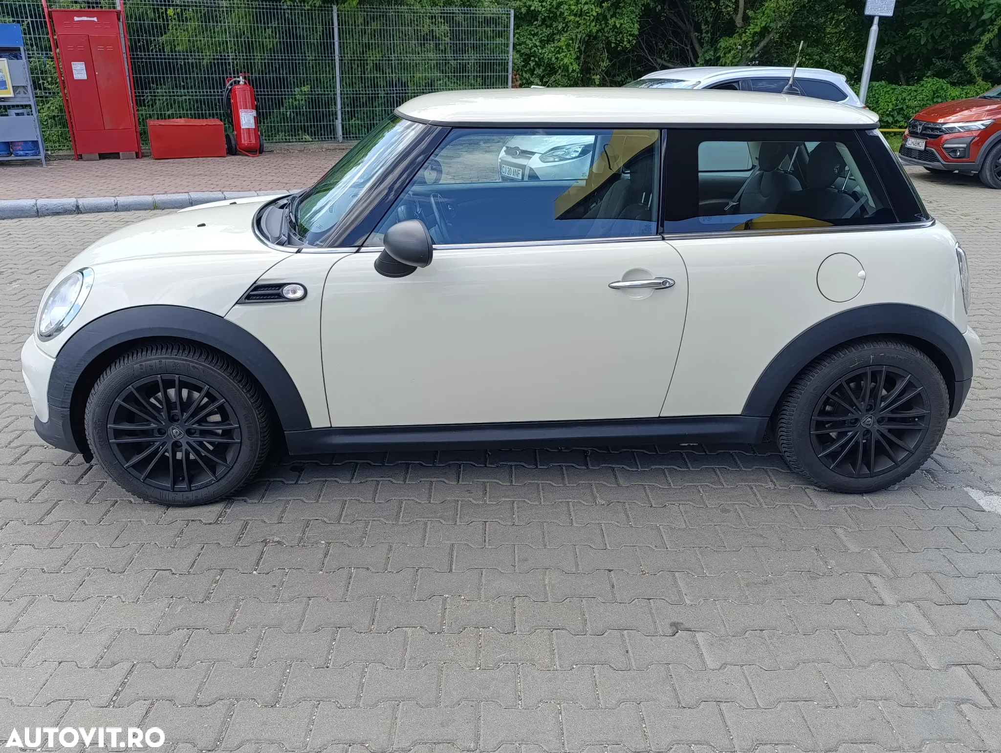 Mini ONE Standard - 6
