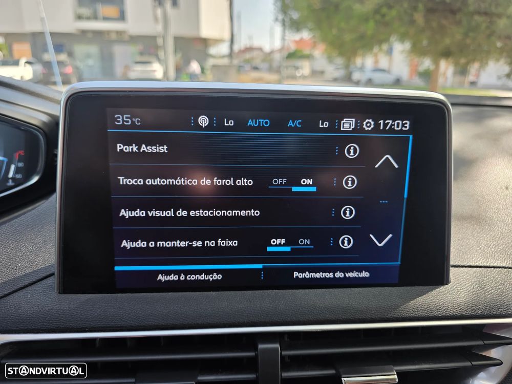 Peugeot 3008 1.2 PureTech Allure Pack - 12