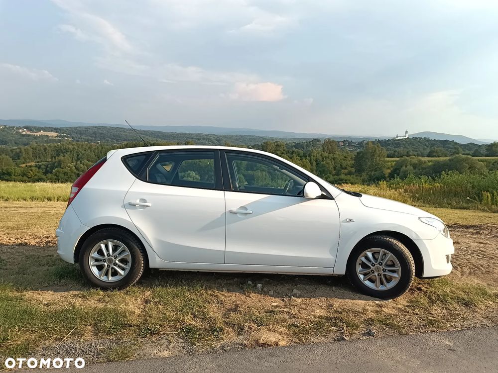 Hyundai i30 2.0 Premium - 15
