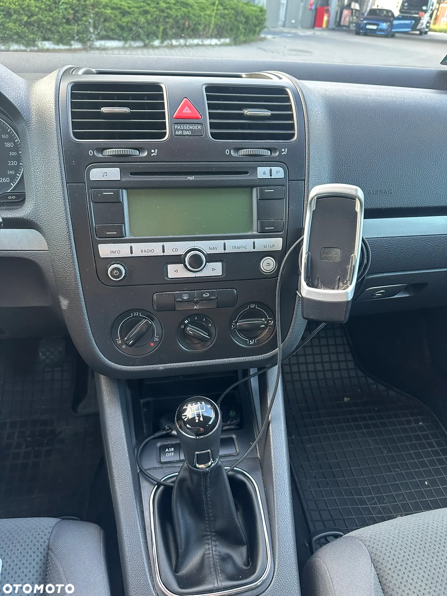 Volkswagen Golf V 1.9 TDI Trendline - 12