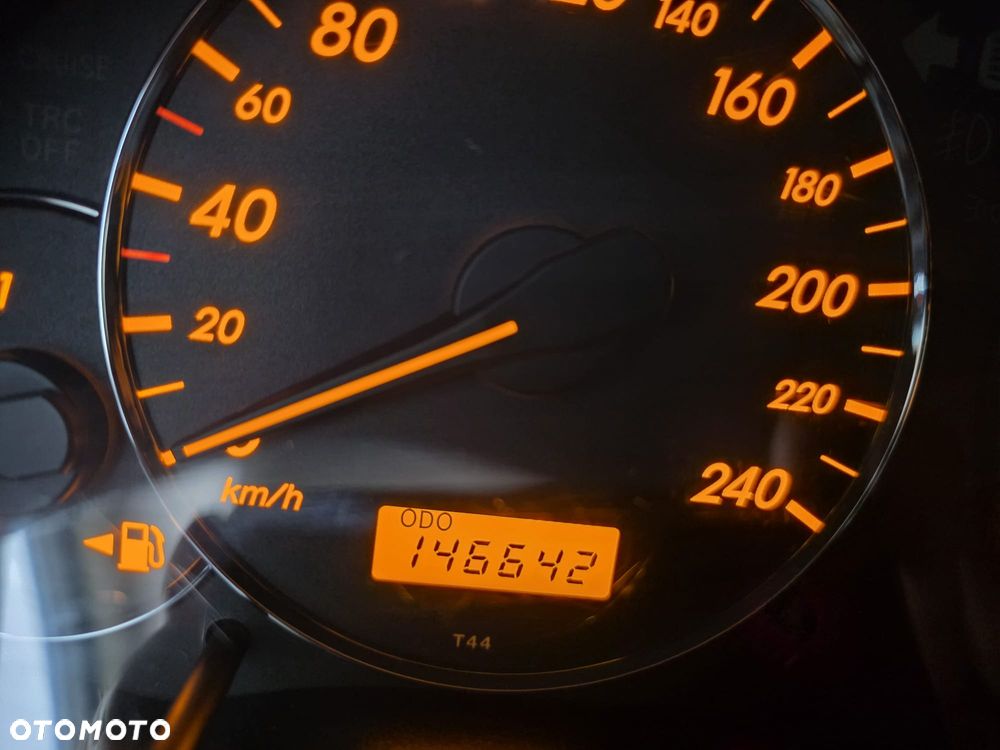 Toyota Avensis 1.8 VVT-i Edition - 17