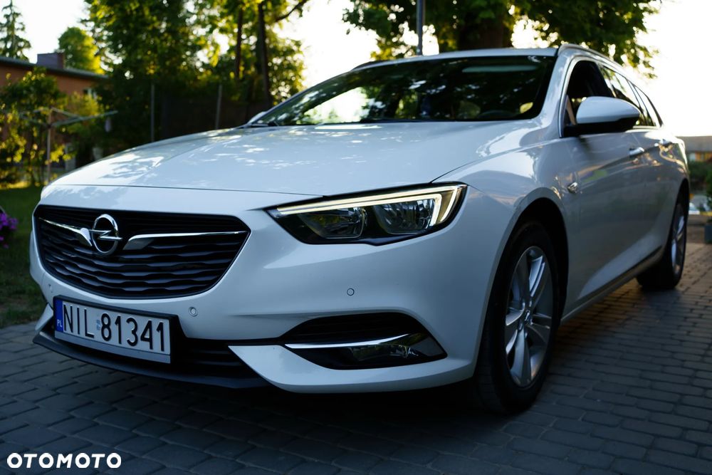 Opel Insignia 2.0 CDTI Automatik - 1