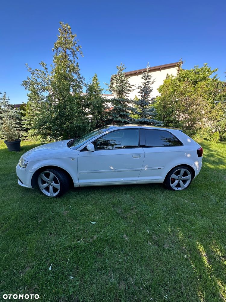 Audi A3 3-drzwiowe 1.6 S line Sportpaket (plus) - 33
