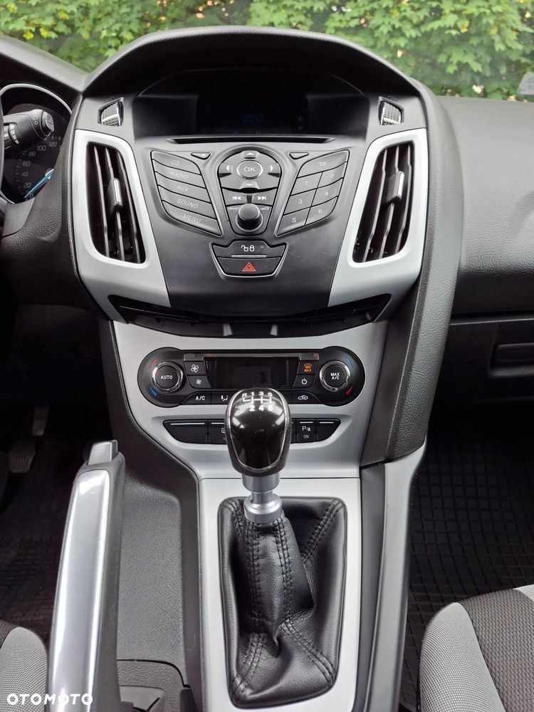 Ford Focus - 19