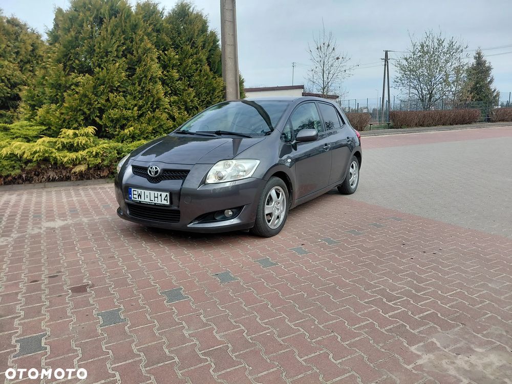 Toyota Auris 1.6 VVT-i Premium - 1