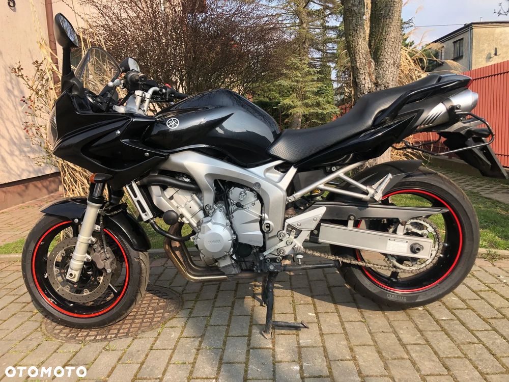 Yamaha FZ6 - 4