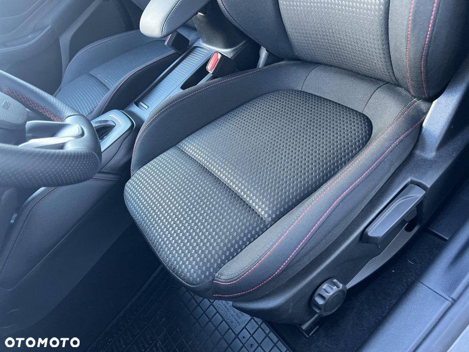 Ford Focus - 10