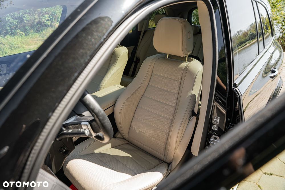 Mercedes-Benz GLS 450 d mHEV 4-Matic AMG Line - 23