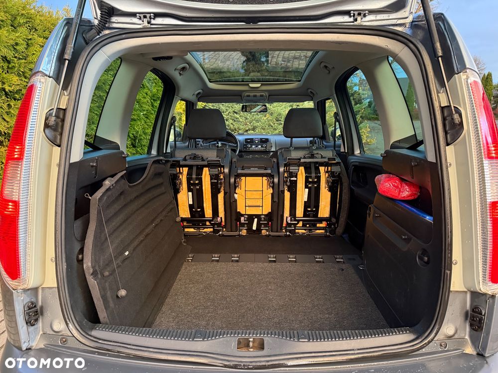 Skoda Roomster 1.6 TDI DPF Scout - 24