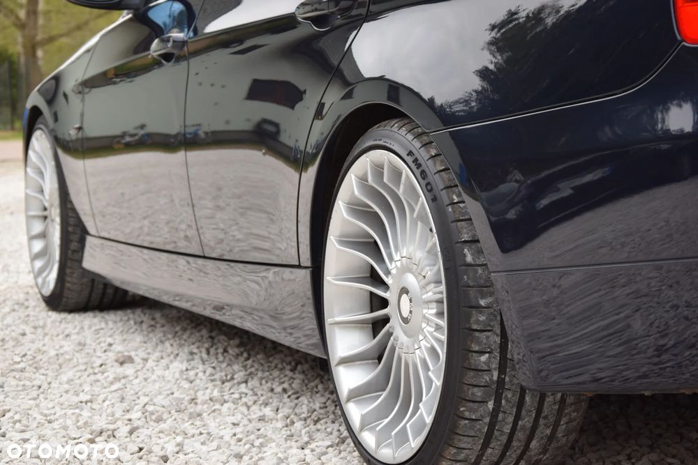 BMW Seria 3 325i - 11